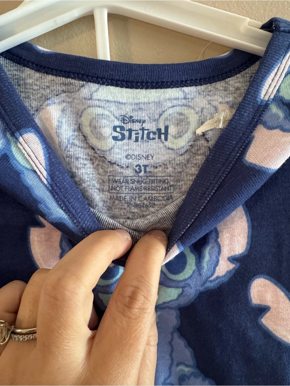 NWT Disney Stitch Aloha Cream & Navy Kids Pajama Set